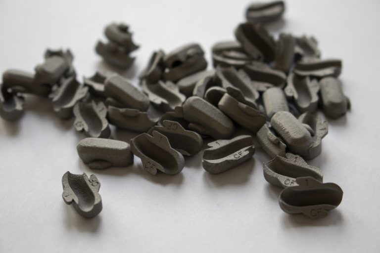 Malosériová výroba kovových dílů pro koncové použití 3D tiskem z kovů od Xact Metal
